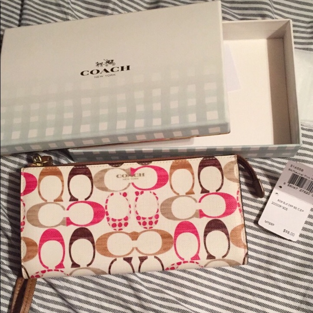 Coach wristlet/wallet